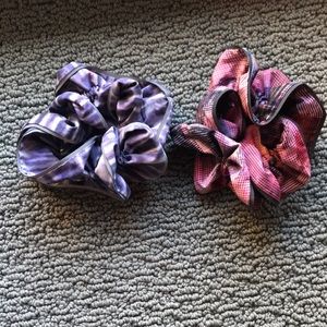 Light locks scrunchie set of 2